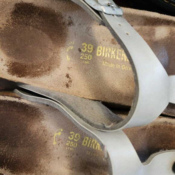 Birkenstock women's Gizeh thong birko-flor silver sandals in size 39 - Picture 7 of 8